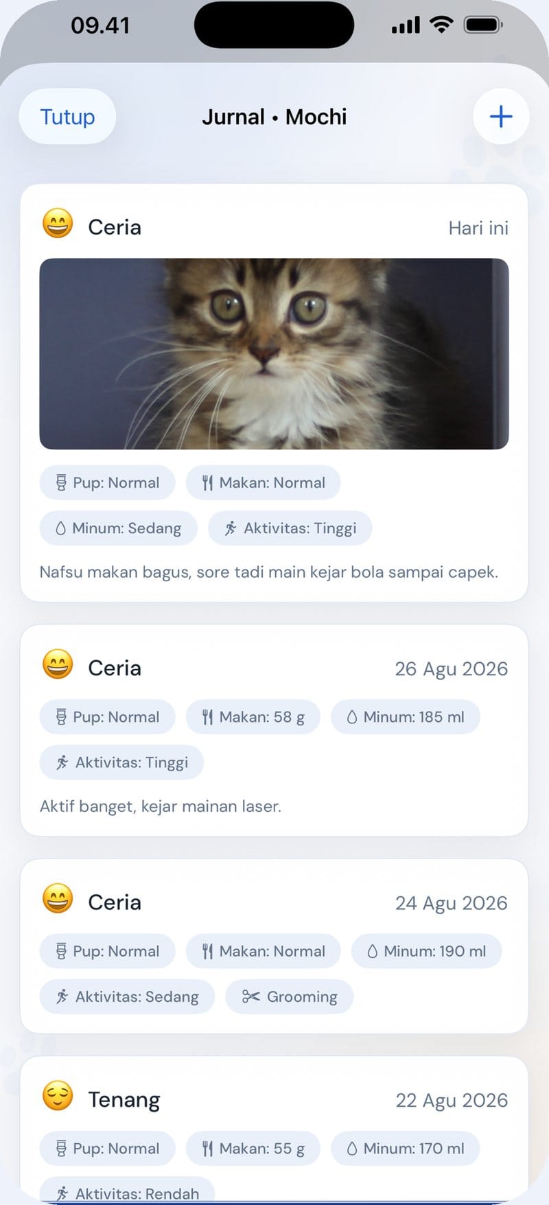 Layar Jurnal di aplikasi OnlyPets: catatan harian Mochi dengan mood, makan, minum, aktivitas, dan fotonya